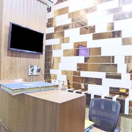 Hotel O New Raj Kamal أورانغاباد المظهر الخارجي الصورة
